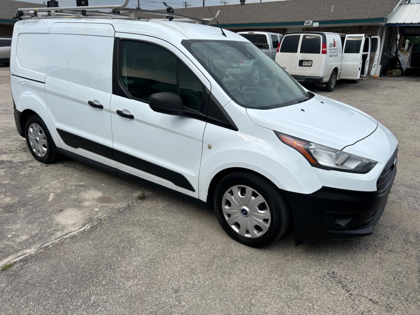 2020 White Ford Transit Connect Cargo Van XL LWB w/Rear 180 Degree Door (NM0LS7E25L1) with an 2.5L L4 DOHC 16V engine, 6A transmission, located at 1687 Business 35 S, New Braunfels, TX, 78130, (830) 625-7159, 29.655487, -98.051491 - Photo#1